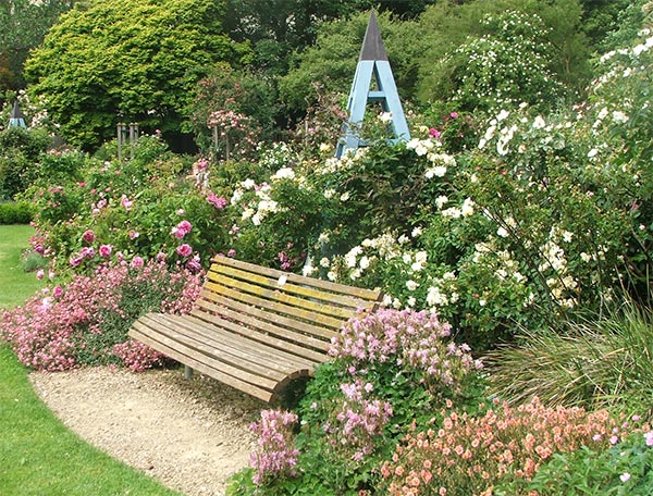  A strangely commonplace garden seat for such a picturesque location. 
