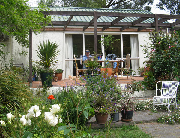  An upper patio - be very impressed! 