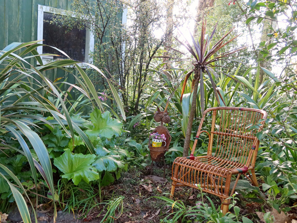At the side of Pond Cottage. At the side of Pond Cottage.