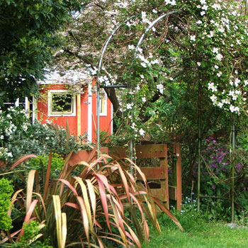  Pond Cottage 