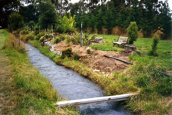  Lots of water has flown under the Plank since this picture was taken, hee hee... 