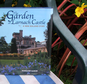  My favourite gardening book for the year 2007. 