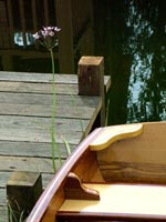 wooden-jetty-boat